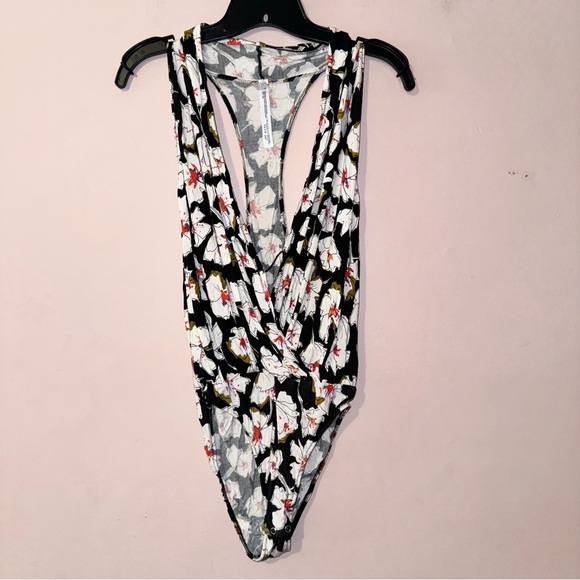 Free People Black Floral Sure Please Racerback Bodysuit Size L - Picture 4 of 14